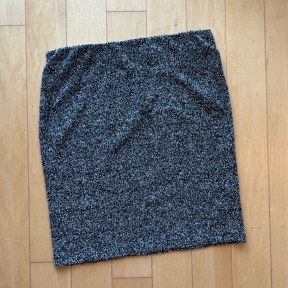 1X Bouclé knit pencil skirt - Picture 1 of 2